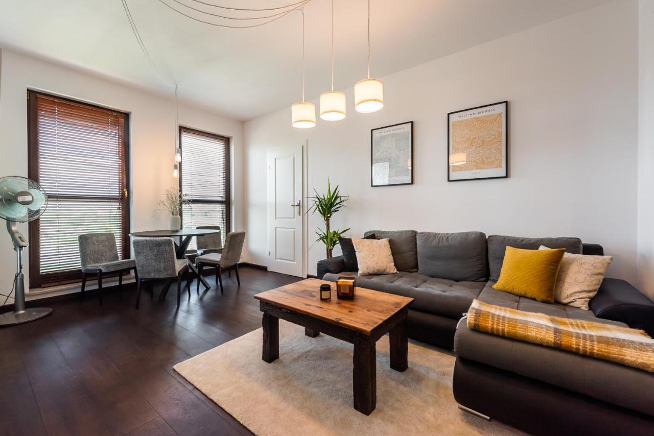 Ochota De Luxe Apartment 华沙 外观 照片